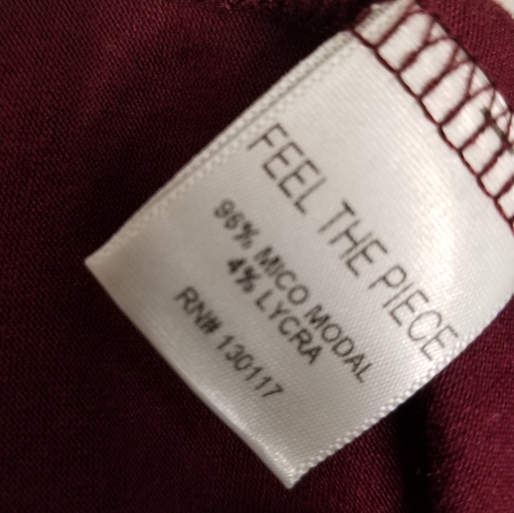 Feel the Piece draped low back tank top red size medium - Picture 7 of 8